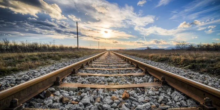 Indian Railways Launches Intercity Express and Tejas Express Stop at Sahibganj for Enhanced Connectivity.