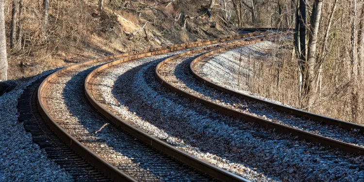 Rail Minister Launches Sahibganj-Hawra Intercity, Tejas Express Stops to Boost Jharkhand Connectivity.