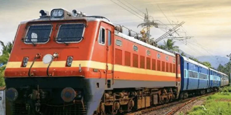 Railway Launches Special Train Service for Mahakumbh Mela: Direct Routes Between Vaishno Devi Katra and Fafamau Junction from February 18-24.