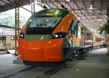 Kinet Railway Solutions Partners with Metlonics for Vande Bharat Sleeper Trains Amid Revised Production Plans in Chennai