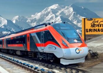 Railway Launches Vistadome Coach Service from Budgam to Katra, Enhancing Scenic Travel Experience in Jammu and Kashmir