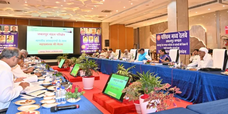 MP Dr. Rajesh Mishra Urges Expedited Rail Projects for Singrauli at Jabalpur Meeting