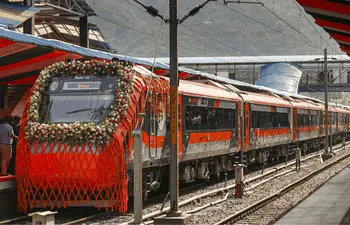 Two New Vande Bharat Trains to Enhance Connectivity Between Hyderabad and Pune, Secunderabad and Nanded