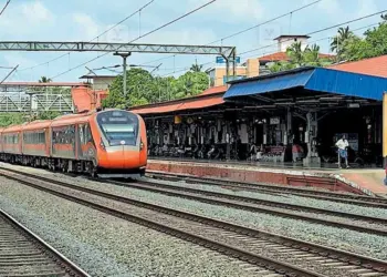 Vande Bharat Express Shifts Route: Madurai-Bangalore Service Takes Over from Ernakulam-Bangalore in Kerala