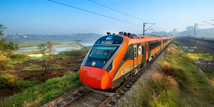 Madurai to Receive Additional Vande Bharat Train While Ernakulam–Bengaluru Route Remains Unaddressed