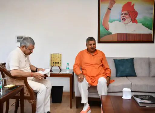 Rail Minister Approves Key Train Stops at Mahendragarh, Ateli, and Satnali Stations Following MP Dharmveer Singh's Meeting