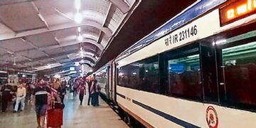 Trains from Bhopal's Rani Kamlapati Station to Delhi Delayed by Up to 90 Minutes, Passengers Face Inconvenience