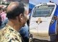 Vande Bharat Express Passengers Panic as Doors Lock at Howrah Station, Emergency Button Fails to Work