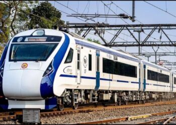 Indian Railways Expands Indore-Nagpur Vande Bharat Express to 16 Coaches, Doubling Passenger Capacity from November 24