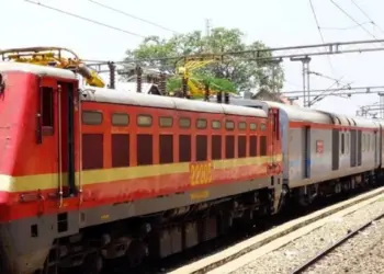 Delhi-Shamli Special Train Service Extended Until November 23, 24; Passengers Can Call Railway Helpline 139 for Details