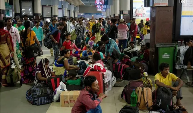 44 Workers Arrive at Tinsukia Station from Chandigarh, Local Panic Ensues Amid Security Concerns