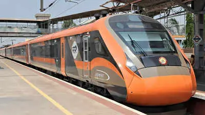 PM Modi Flags Off Four New Vande Bharat Express Trains on Key Routes: Bengaluru-Ernakulam, Varanasi-Khajuraho, Lucknow-Saharanpur, Firozpur-Delhi