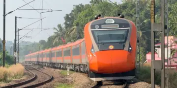 Railways Restructures Vande Bharat Ticket Quota to Boost Access for Kerala Passengers on Ernakulam-Bengaluru Route