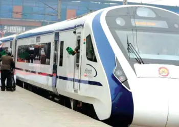 Nagpur-Indore Vande Bharat Train to Launch with 16 Coaches from November 24, Gaining Significant Popularity