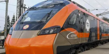 PM Modi Flags Off India's First Vande Bharat Sleeper Train from Malda, Connecting Howrah to Guwahati in 14 Hours